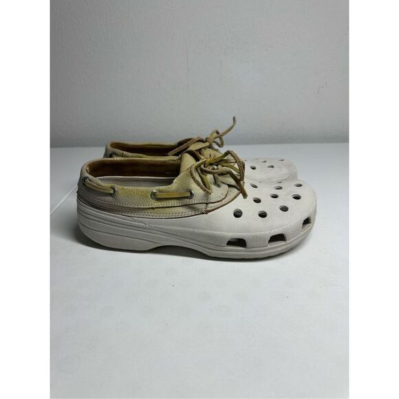 Crocs Islander Pitcrew Mens Size 9/ Women's 11 Boat Shoes Clogs Tan Leather*Note - Picture 1 of 14
